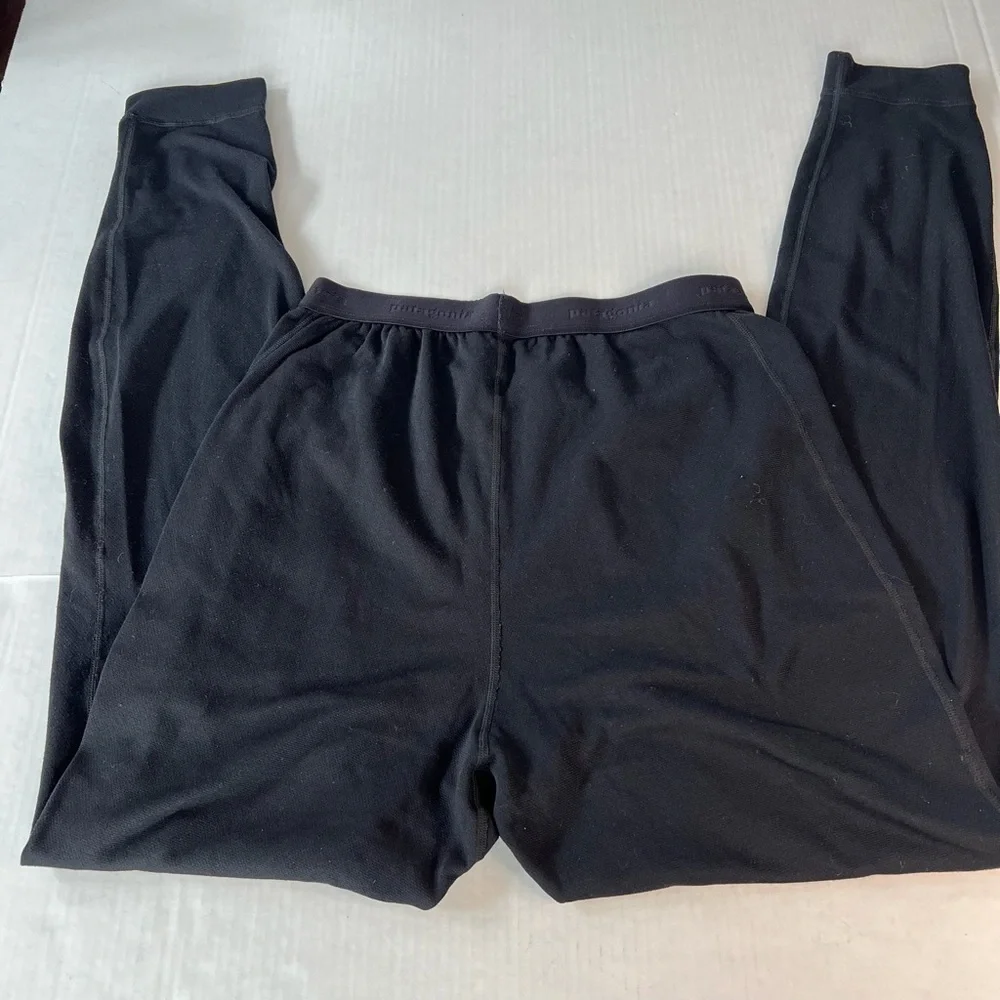 Patagonia Sz‎ Large Black Knot Leggings Performance Layer